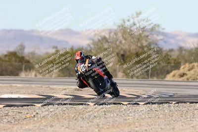 media/Dec-06-2025-CVMA (Sat) [[4a896cc04c]]/Race 8- Formula 40 MW and LW/